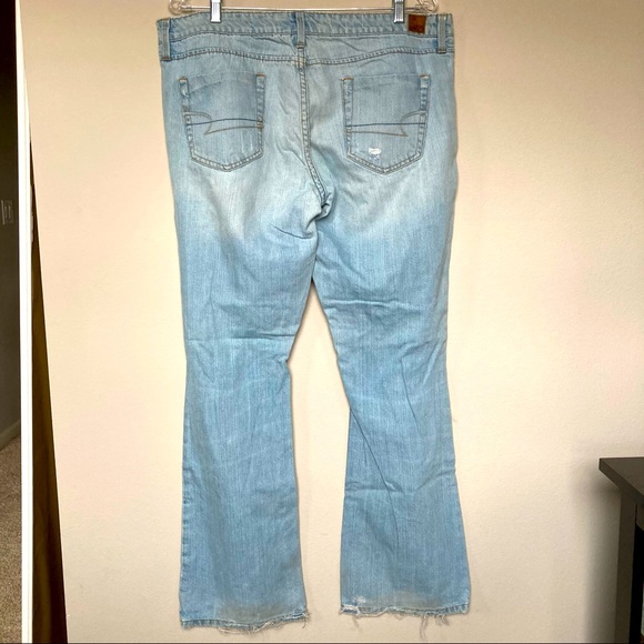 American Eagle Boot Cut Destructed Jeans - Picture 2 of 8